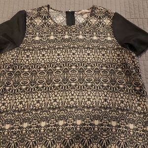 Short-sleeve top